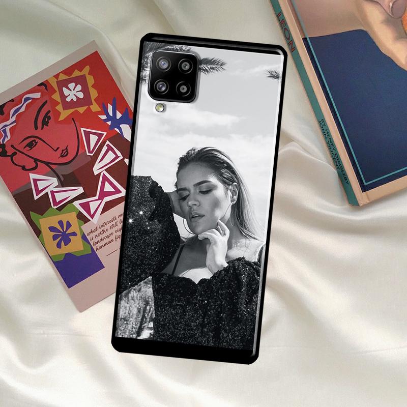 KAROL G For Samsung Galaxy A53 A33 A23 A13 A14 A34 A54 A51 A71 A52S A12 A22 A32 A42 A52 Phone Case