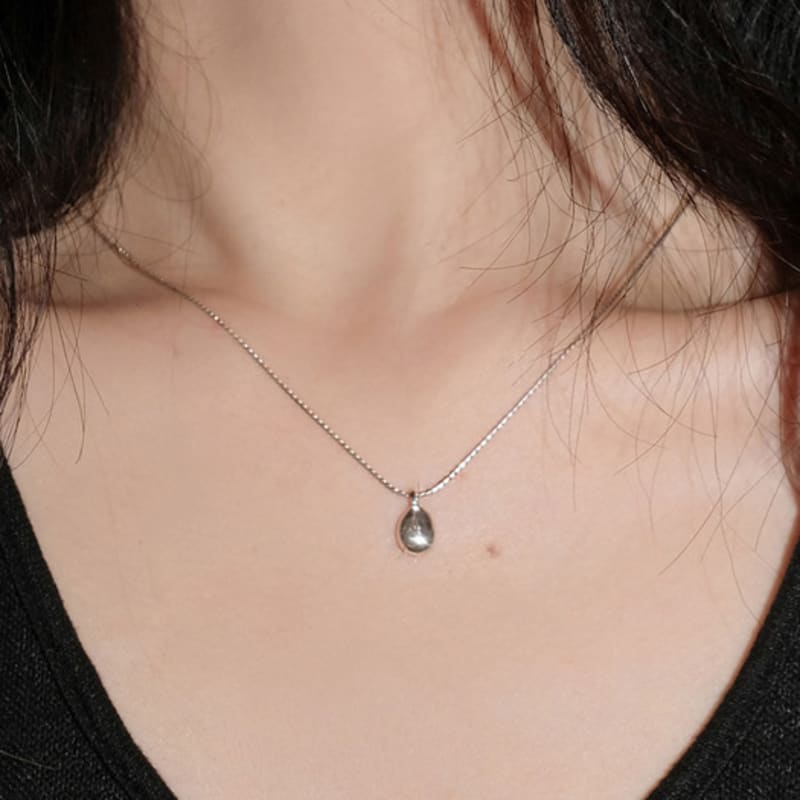 LIMILIMI Pebble Necklace 05