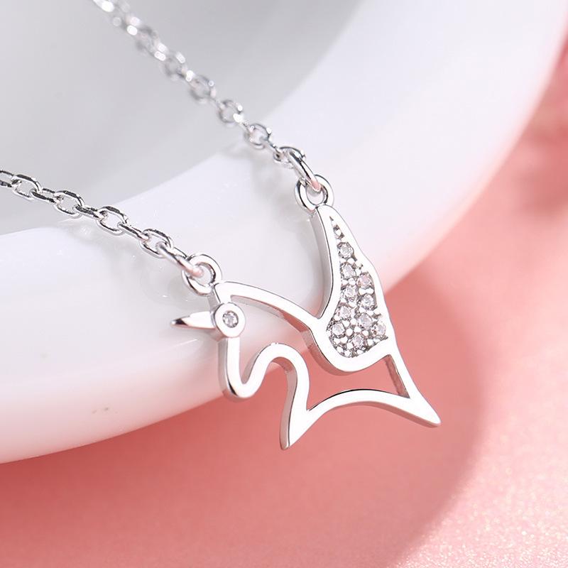 Summer new product hollow unicorn necklace Mori small fresh pendant Korean version fashion collarbone chain women