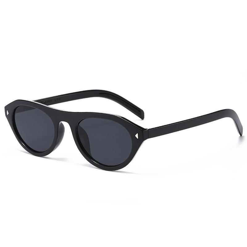 Punk Round Frame Sunglasses Women Beach Eye Protection Black Shades Glasses Travel Accessories Retro Sun Glasses for Men Outdoor
