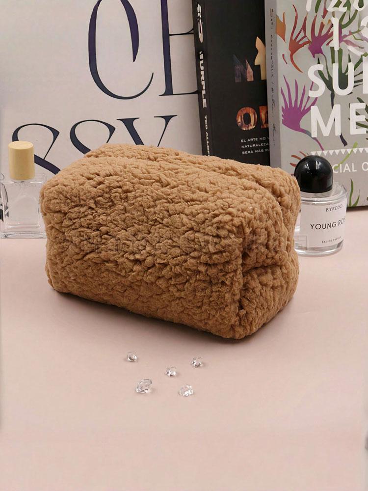 1PC Lambskin Cosmetic Bag, Cream-colored Portable Skin Care Product Storage Bag, Fresh and Clean Cosmetics Zipper Bag