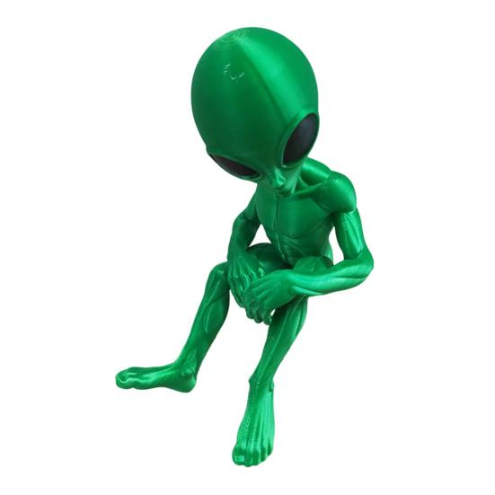 3D Printed Alien Figurine Toy Realistic Articulated Alien Model Stress-relief Fidget Figurine Dynamic Pose Alien Model