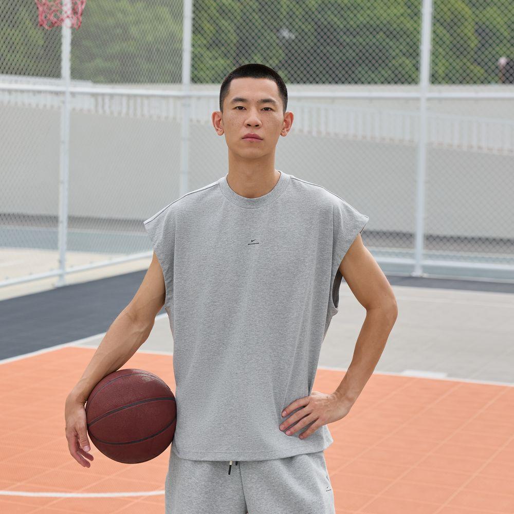 Nike Tank Tops Men s Gray Crew Neck Moderate L