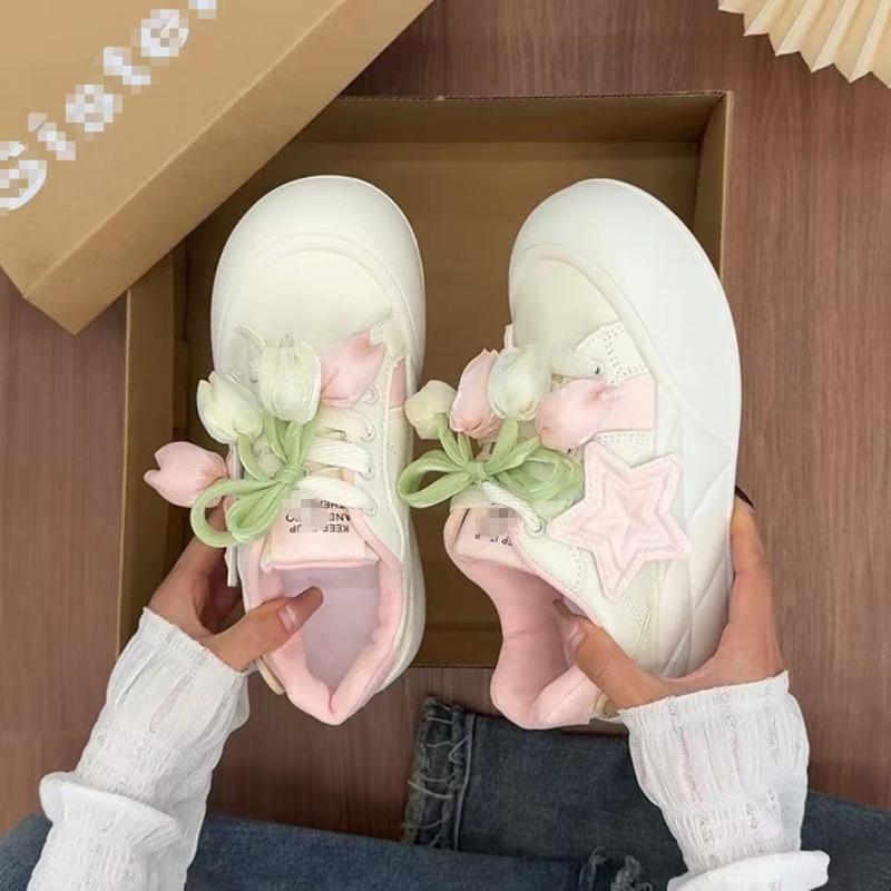 Autumn Little White Shoes Cute Platform Stars Sports Big Head Shoes New National Tide Versatile Casual Bread Shoes