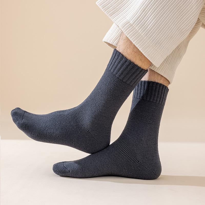 Super Thick Wool Socks, Men's Winter Mid-calf Socks with Fleece, Thickened Warm Cotton Socks, Cold-resistant Fleece Autumn and Winter Long Socks