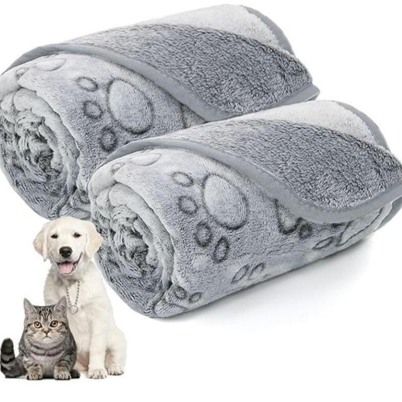Super Soft Fluffy Pet Blanket - Premium Fleece Mat for Cats & Dogs, Footprint Pattern, Fuzzy Comfort for Beds, Crates & Lounging