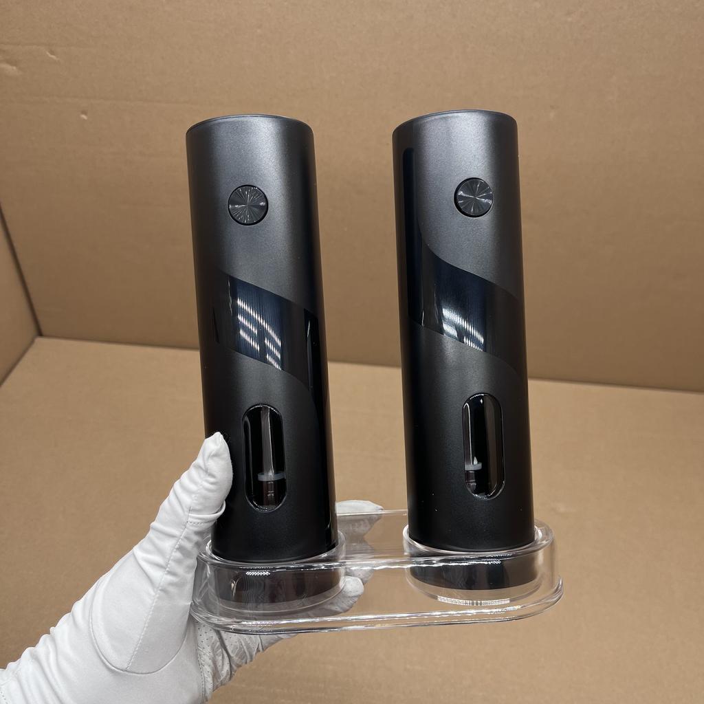 Battery-Operated and Button-Control Electric Pepper Mill Salt Grinder Electric Pepper Grinder