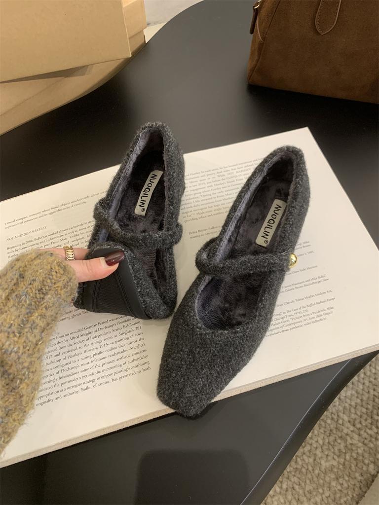 Medium velvet Mary Jane outer wear autumn and winter square head single shoes high heels evening shoes shoes fluffy shoes women