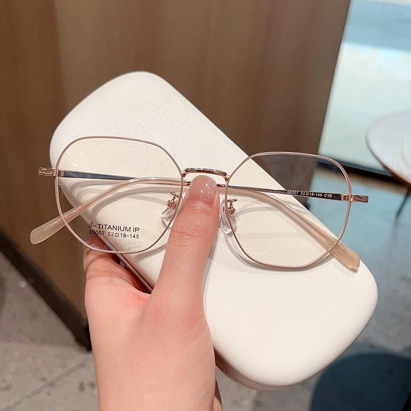 Ultra-clear Online Celebrity Metal Retro Plain Non-magnetic Polygon Glasses Frame Can Be Equipped with Myopia Glasses Frame.