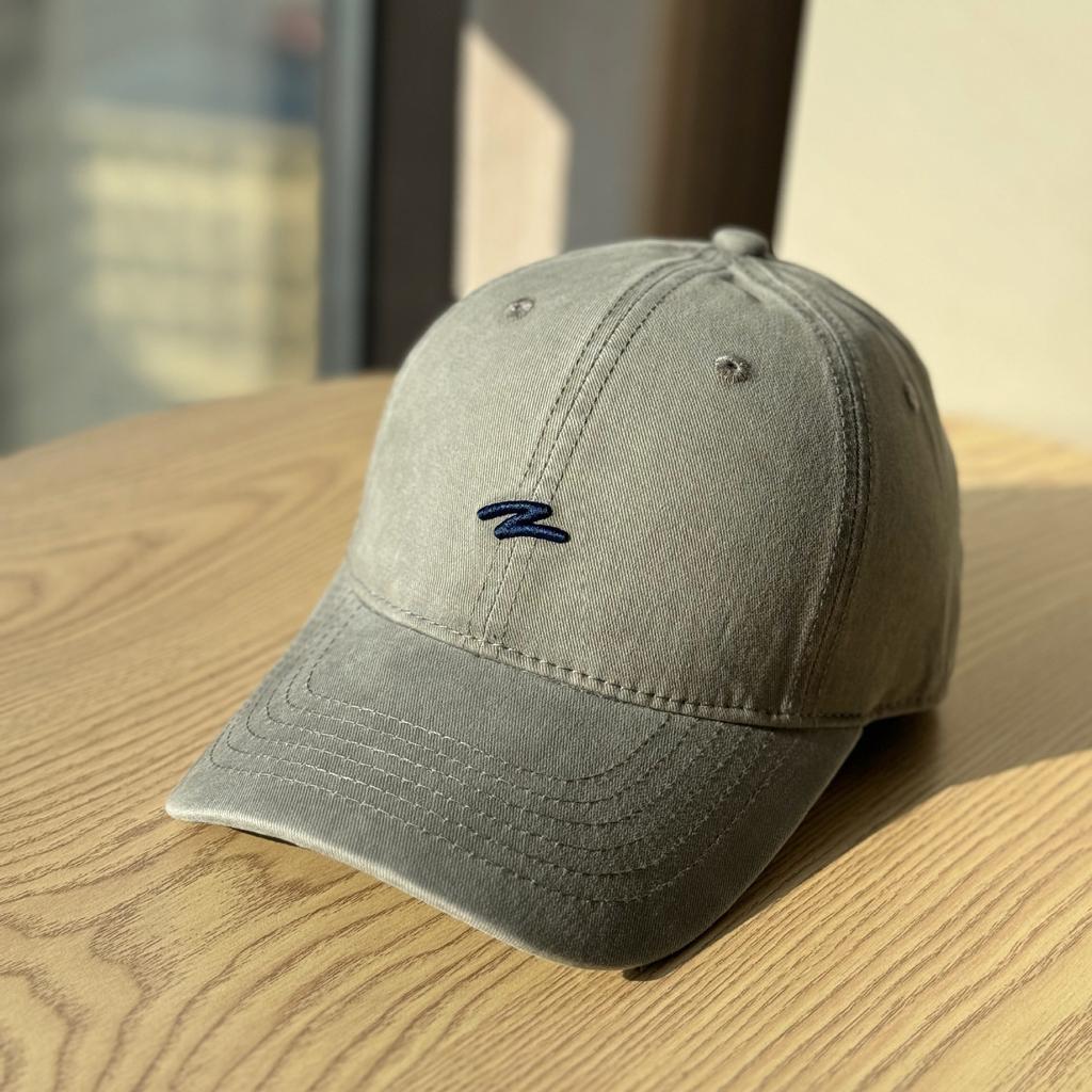 Trendy casual soft-top wide-brim baseball cap, sun-protective, for women