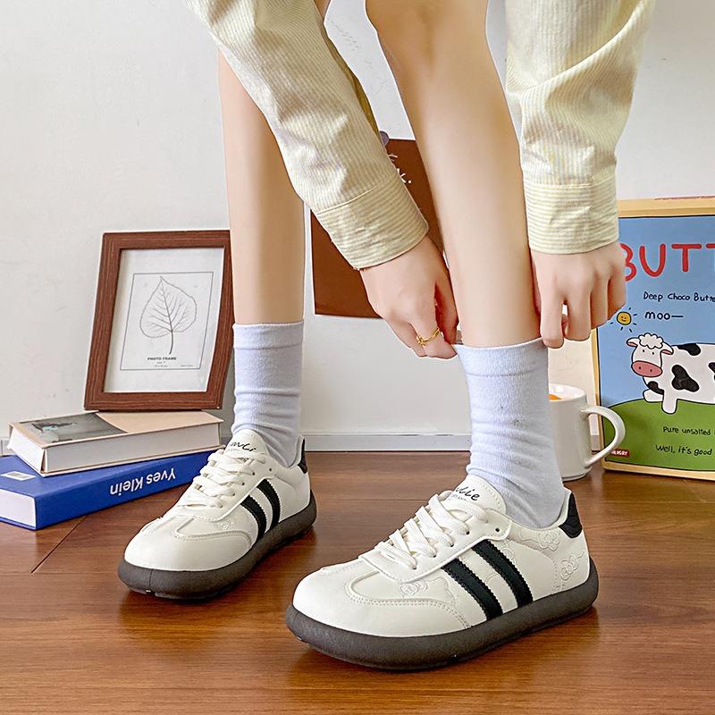 Dopamine casual board shoes women's spring new versatile niche shoes student platform white shoes