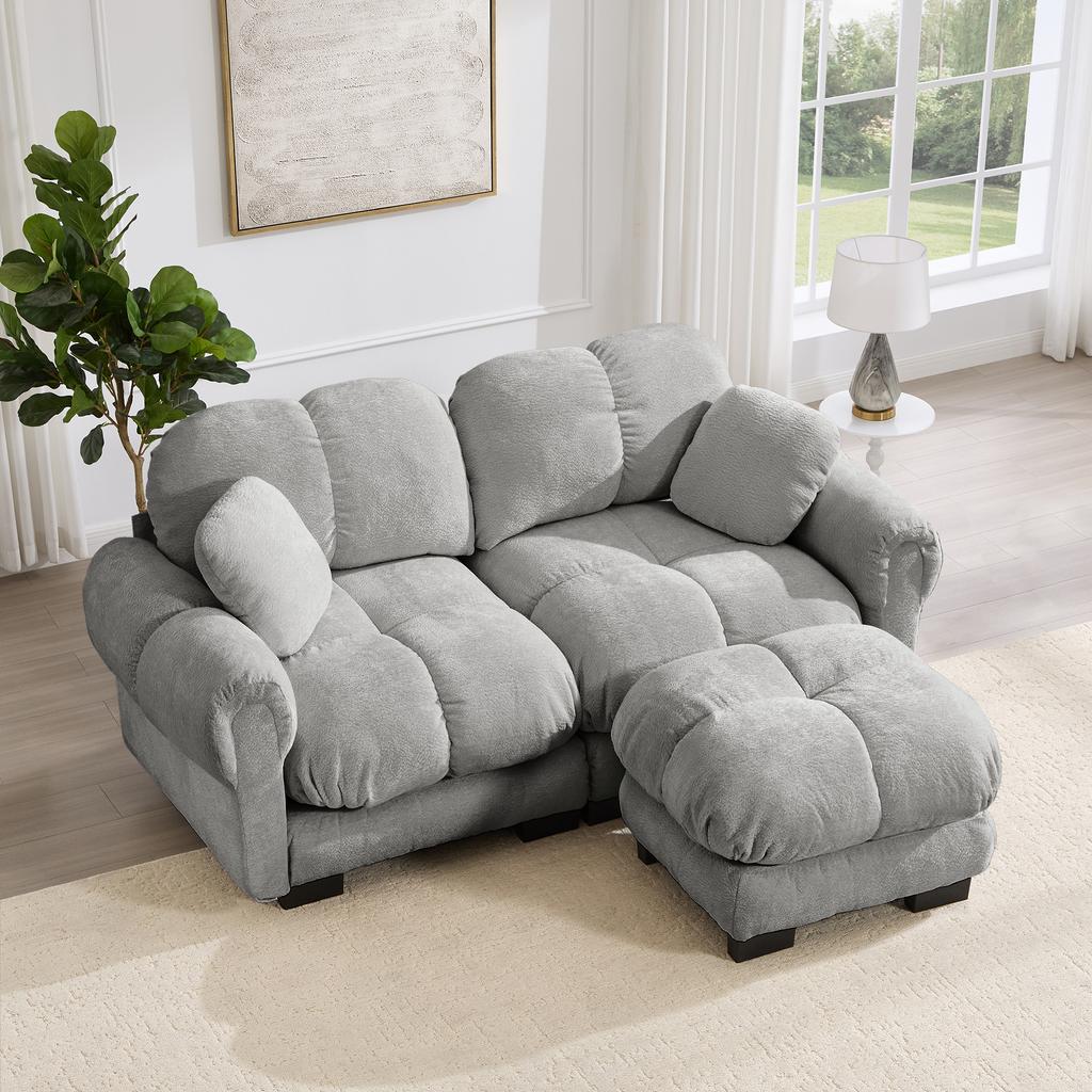 2-Sitzer Chenille-Sofa, L-förmige modulare Ecke, gestepptes Design, dicke Sitzkissen, mit mobilem Hocker, einfach zu montieren, Hellgrau