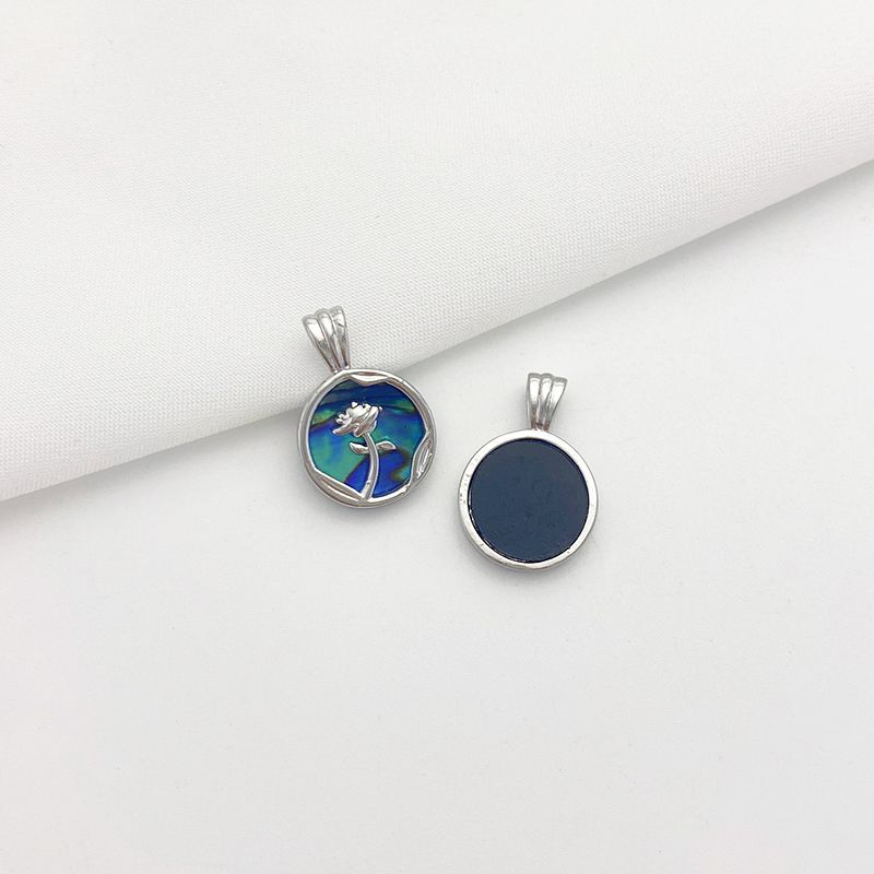 

Кулон в форме сердца с цирконом и цветком с покрытием из 18-каратного золота, перламутр White gold flower round shell pendant 12*18mm(1)