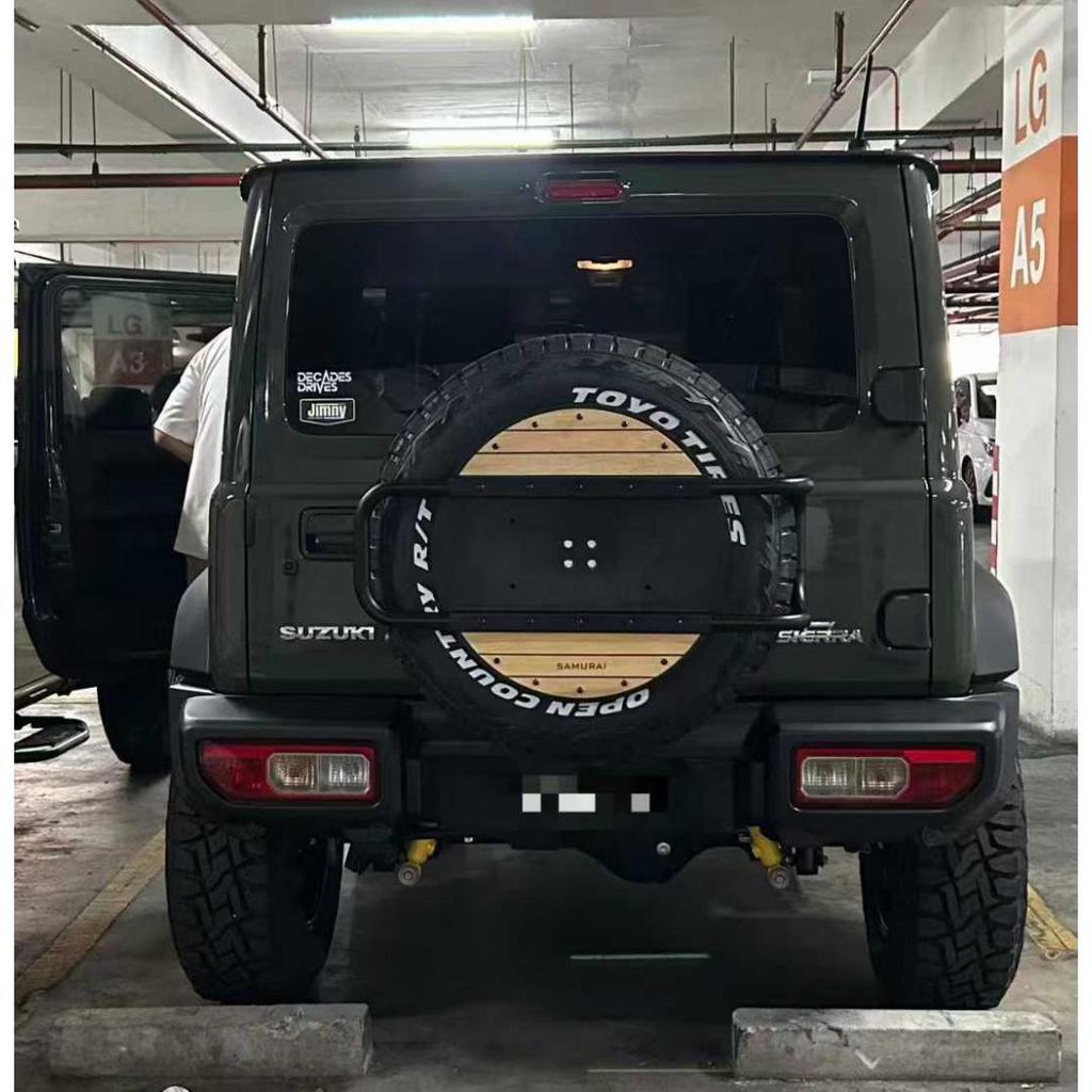 Fits 2018-2025 Suzuki Jimny 3/5-Door Tailgate Metal Spare Tire Cover, Adjustable.