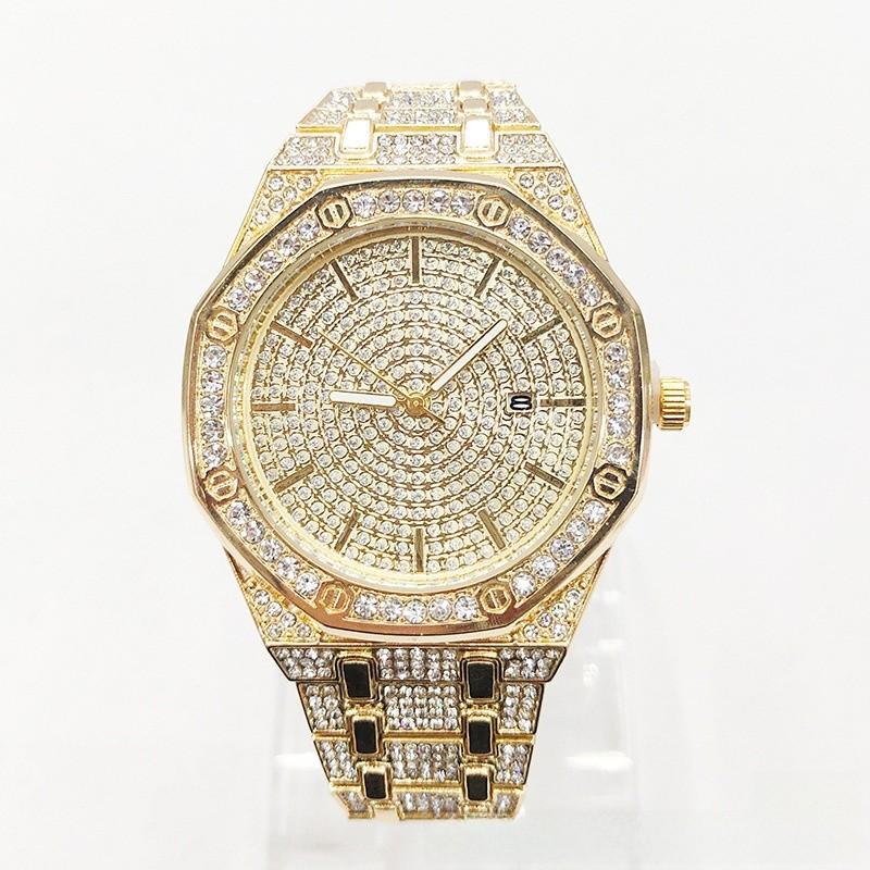 

Hip Hop Mc Style Quartz Watch With Calendar And Steel Band For Casual Wear золотой