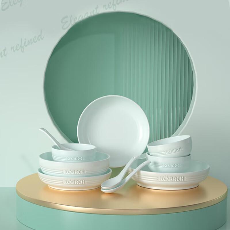 Kangbach Celadon 10-Piece Dinnerware Set