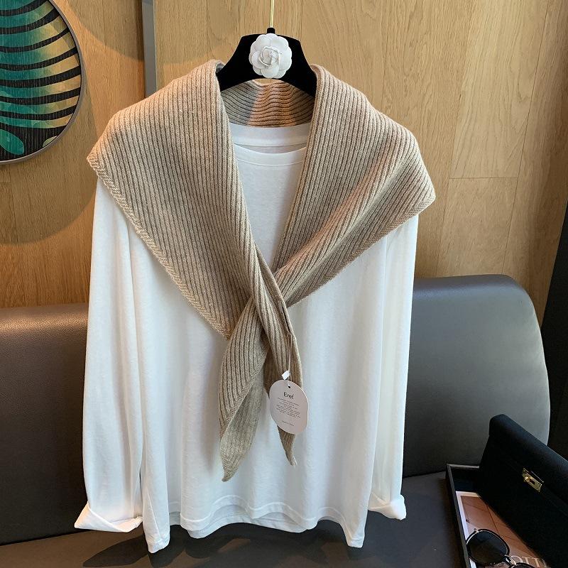  New Fashion Korea Styles Knitted Triangular Scarf Women Winter Warm Headscarf Shawl Sold Color Neckerchief Kerchief Hijab