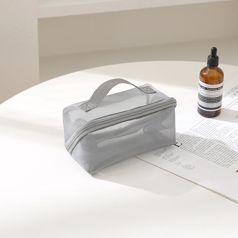 

Women s Large-Capacity Portable Makeup Bag - High-end 2025 Travel Cosmetic & Toiletry Storage