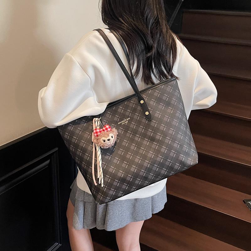 New women's bag commuting to work large capacity new retro fashion plaid commuting shoulder tote bag