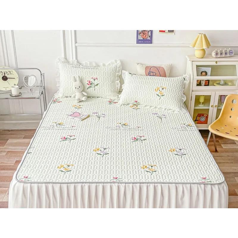 Cool Feeling Mattress Bed Skirt Bed Cover Summer Machine Washable Ice Silk Pad Household Air Conditioning Anti Slip Bed Cover