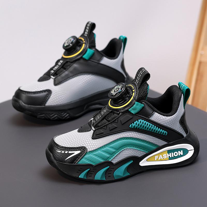 Boys' Fleece-Lined Waterproof Winter Sports Shoes - New 2025 Style, Lightweight, Non-Slip, Leather Running Shoes