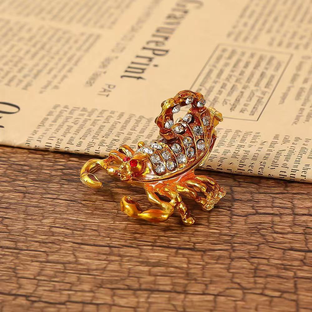 

Scorpion Jewelry Box Home Earrings Ring Organizer Storage Enamel Mini Jewelry Storage Home Decor Handicrafts Metal Storage Boxes