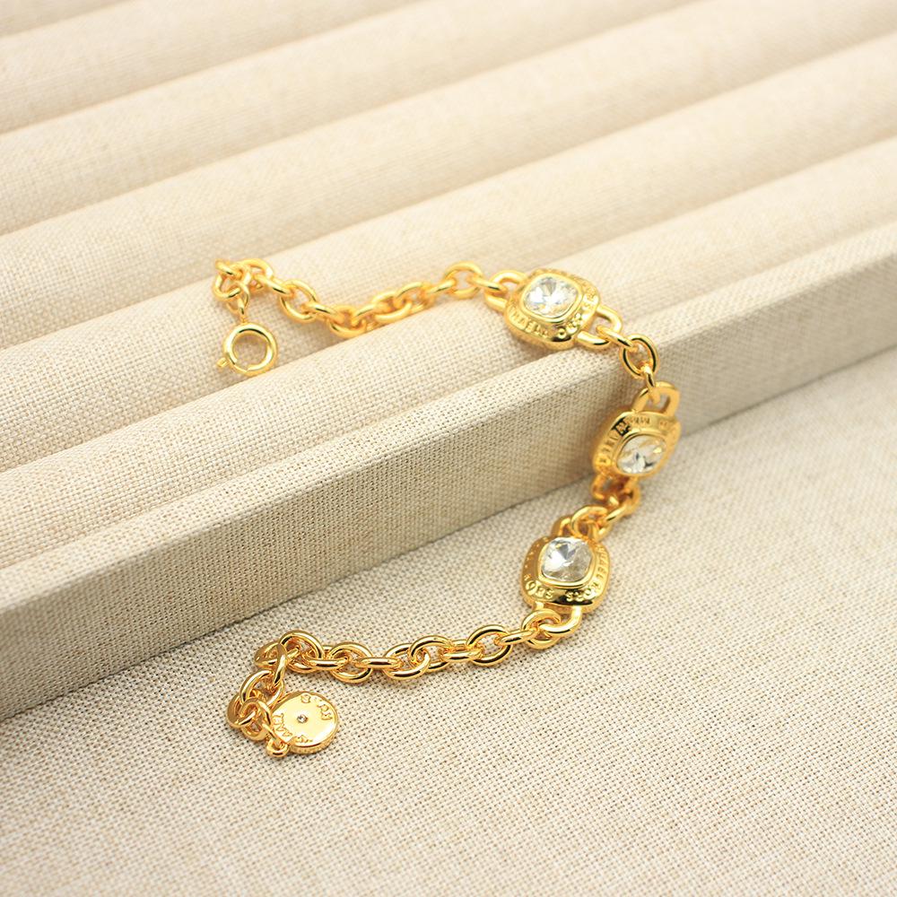 Set de bijuterii de lux din cupru placat cu aur pentru femei: Colier & Brățară