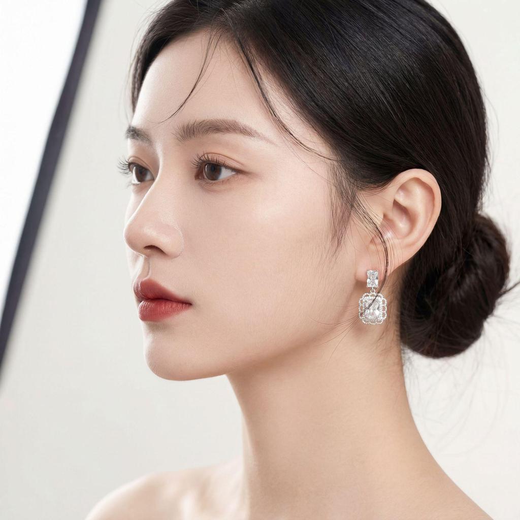Copper-Plated Gold Geometric Zircon Stud Earrings: Exquisite High-End Jewelry for Women