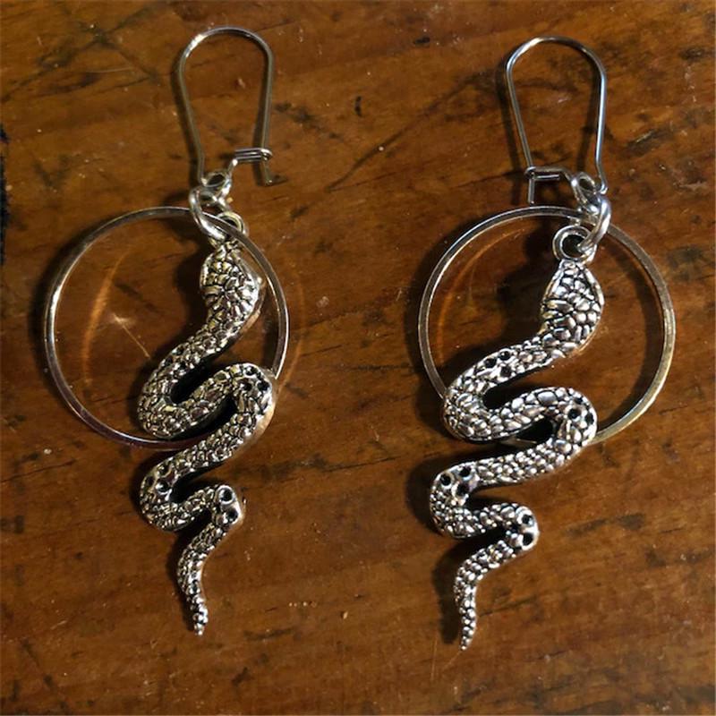 European & American Snake-Style Trendy Retro Earrings - Earthy, Cool, Versatile Snake-Shaped Clips with Japanese & Korean Influences.