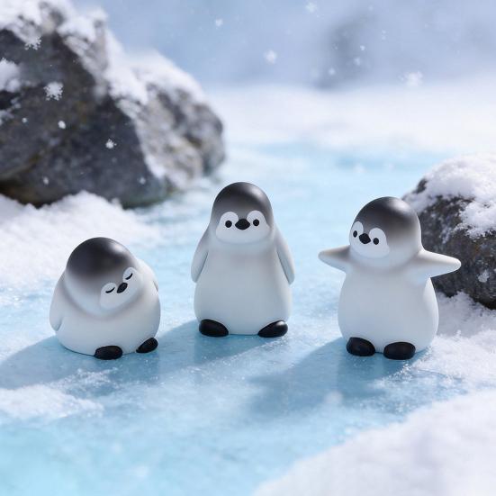 2 Pcs Miniature Penguin Figurines, Cute Tiny Resin Penguin Figures, Mini Arctic Animals Cake Topper for Fairy Garden, Micro Landscape, DIY Crafts