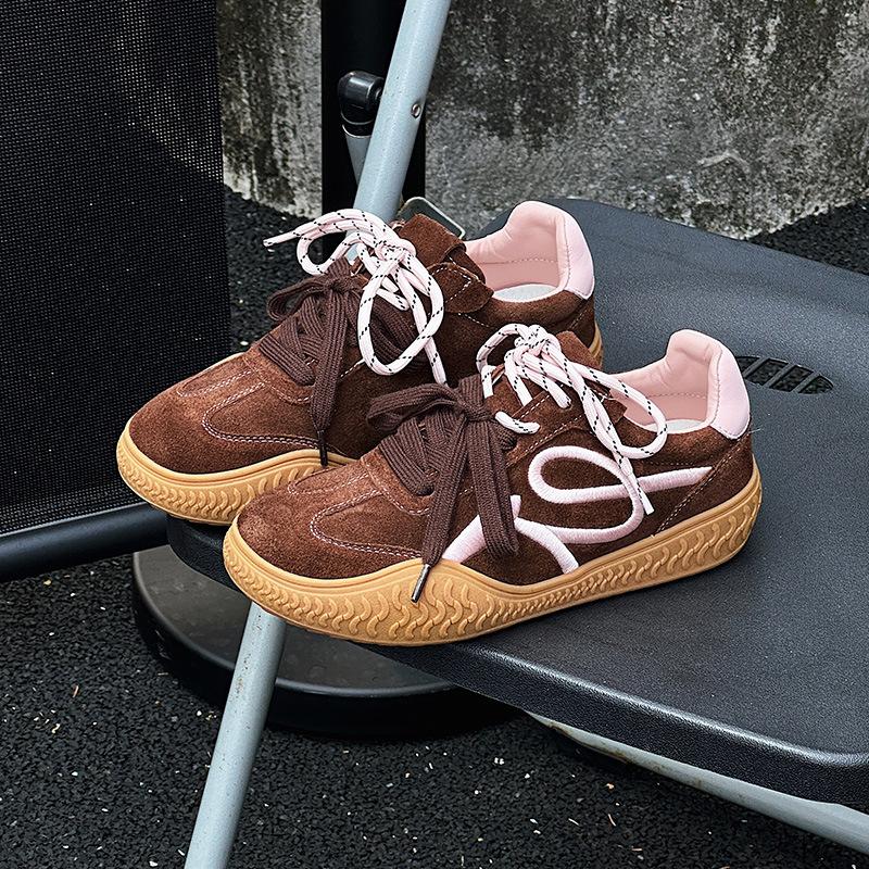 

Autumn new fashion leather inner height increase women s versatile double lace-up casual sports shoes 40