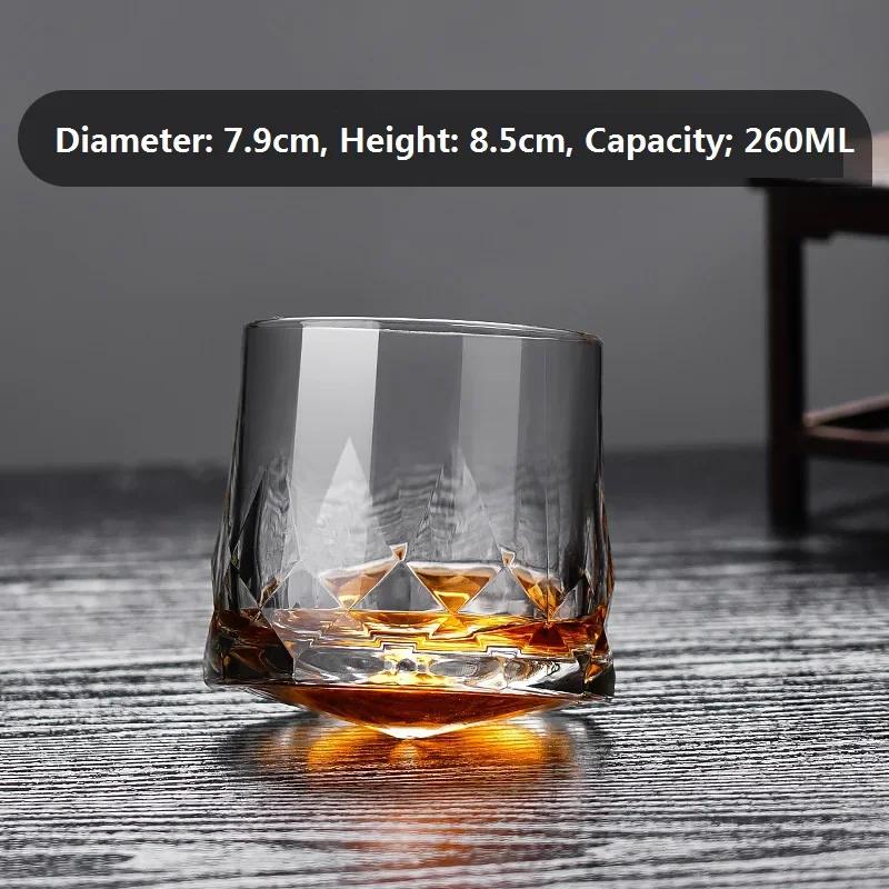 Bicchiere Tumbler da Whisky in Cristallo Spesso Creativo Novità Design Trottola Bicchieri Martellati Bicchiere da Vino Brandy Calice