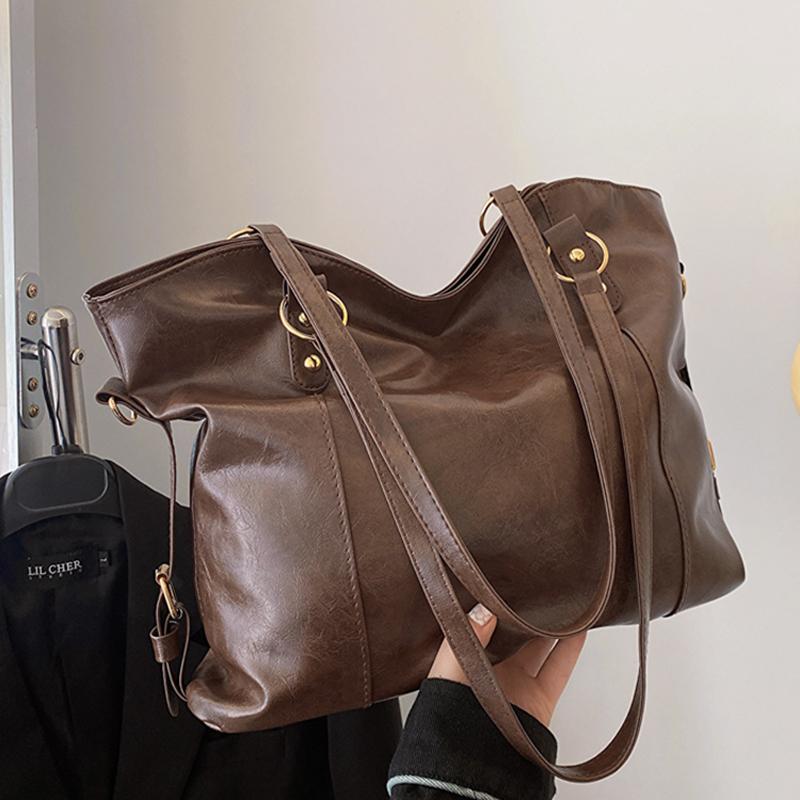 Fashionable Large Capacity Fashionable Retro Women S Shoulder Bag  Tote Bag