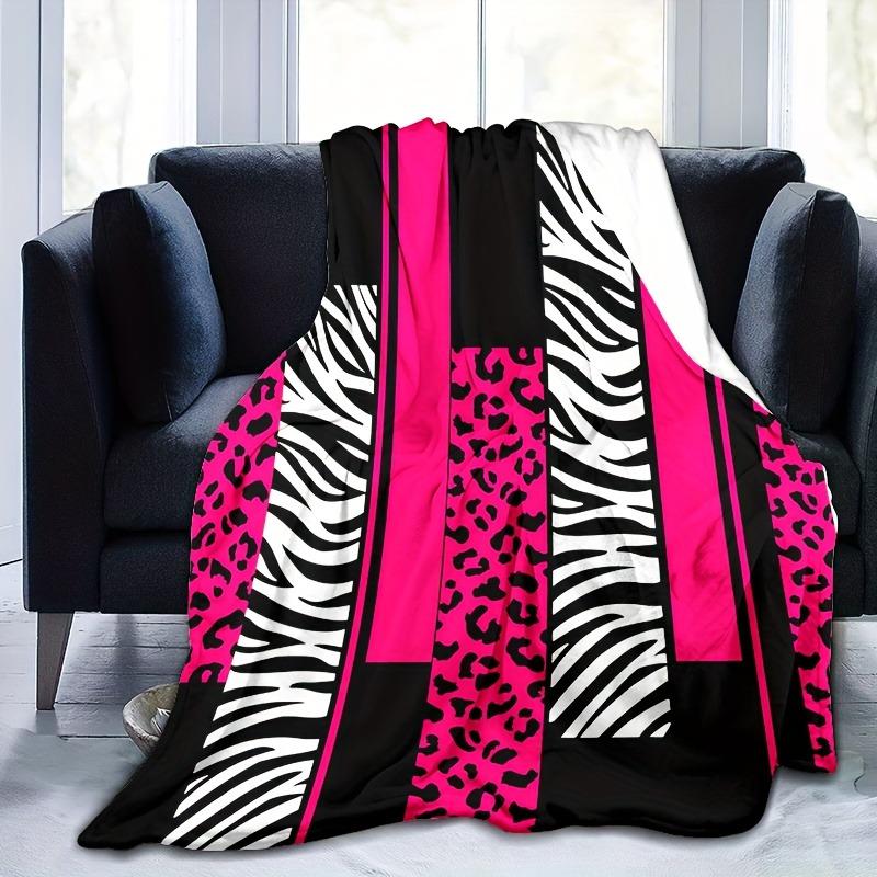 Pink Leopard Print Plush Blanket Air Conditioning Blanket Hunting Leopard Pink White Black Flannel Fleece Blanket  Animal Print