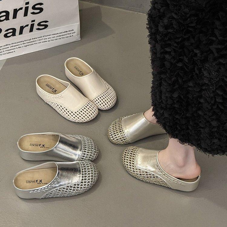 Baotou woven flat-heeled half-slippers women's summer 2025 new round head low-heeled temperament outside wearing cool slippers tide