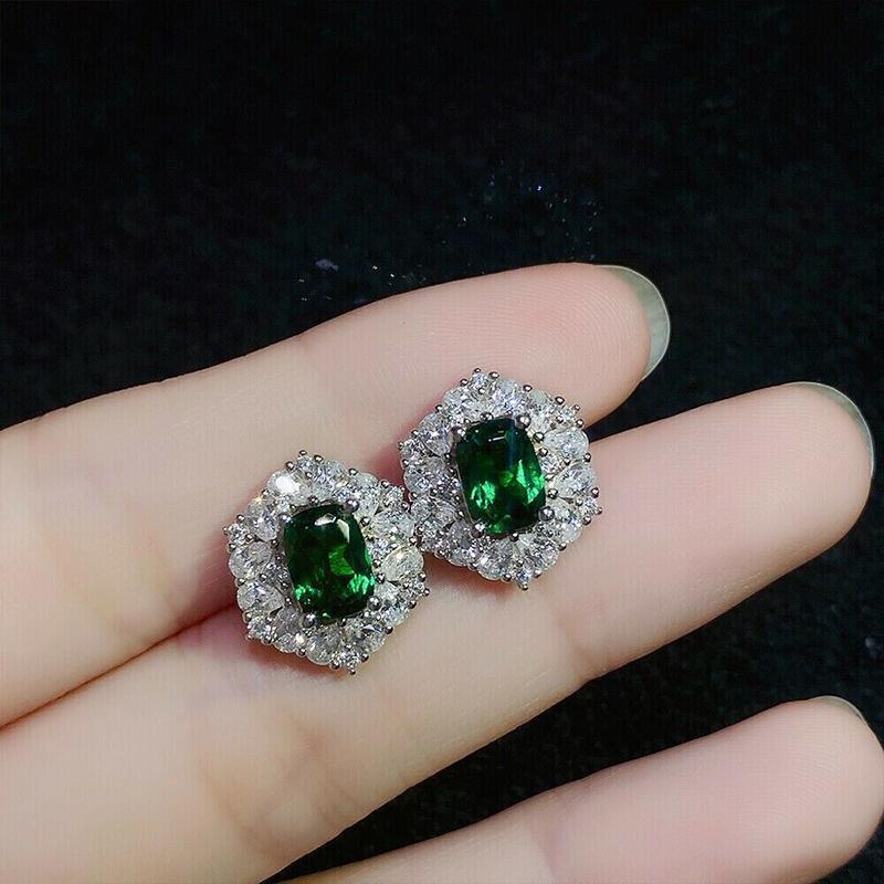 Huitan Modern Fashion Design Green CZ Stud Earrings Temperament Lady Accessories Wedding Party Copper Color Zircon for Women