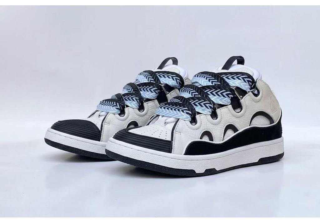 Unisex Retro Classic White Sneakers: Non-slip Outdoor Casual Shoes, Sizes 35-46