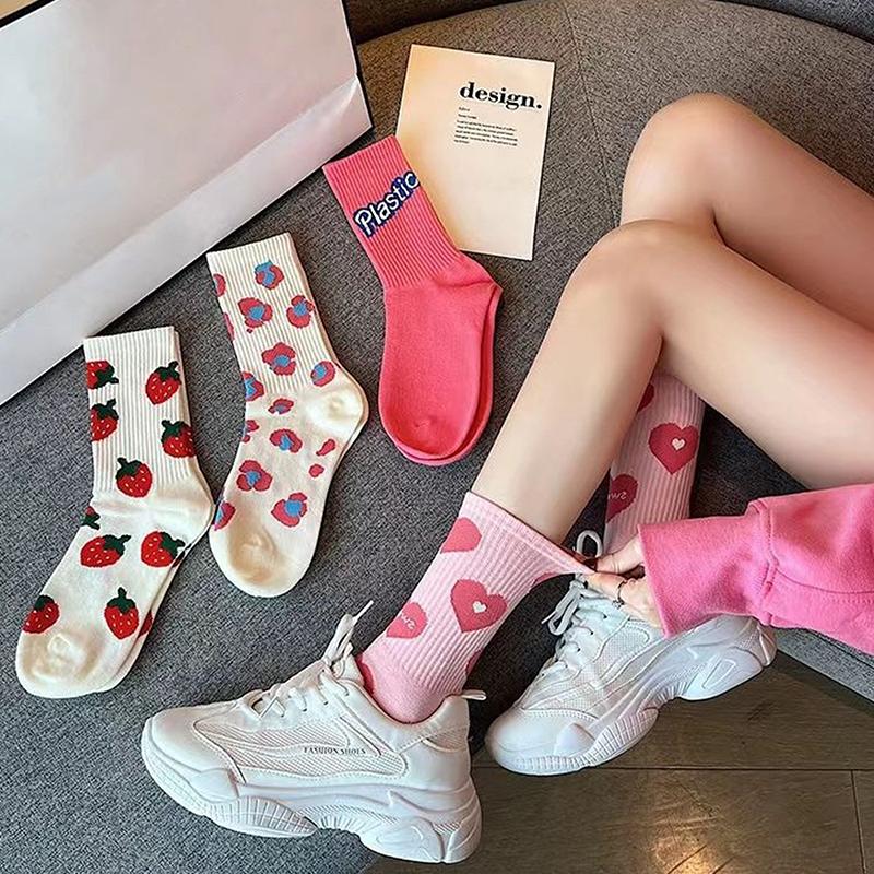 Cute Harajuku Strawberry Love Sweet Socks Middle Tube Breathable  Autumn And Winter Casual Socks
