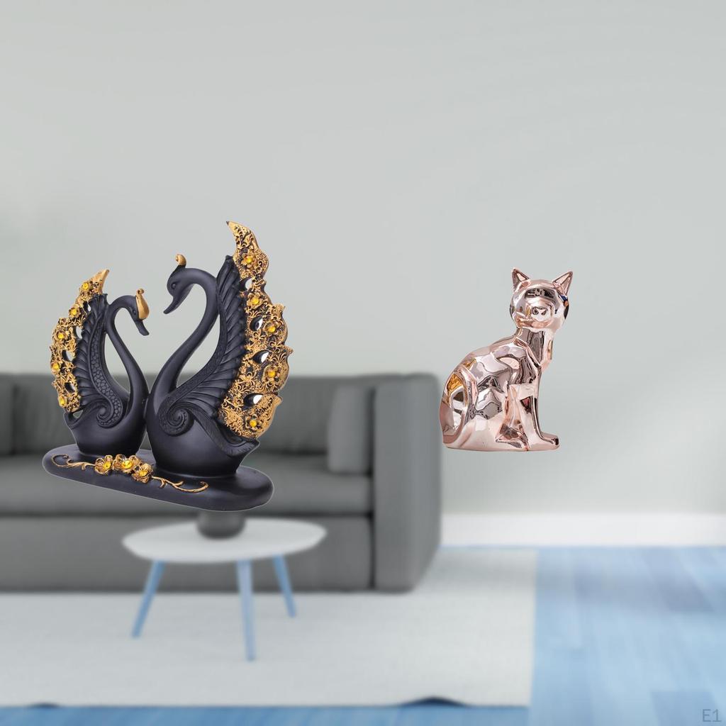 Elegant Swan Cat Fusion Figurine European Art Sculpture Resin Animal Statue for Entrance Desk