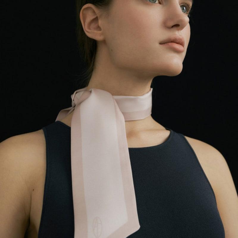 AVVINA PELLE Long Twilly Silk Scarf - Pale Pink