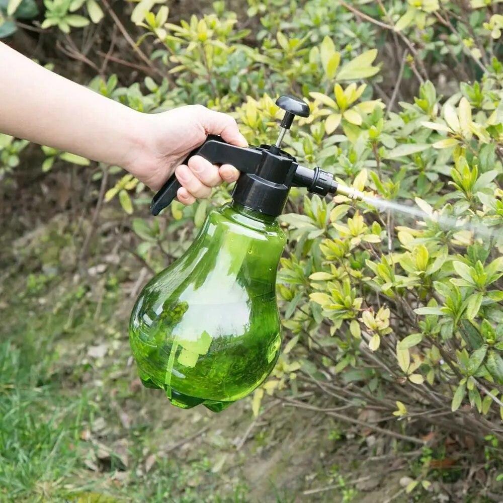 3L Light Bulb Shape Sprayer Portable Garden Spray Bottle Kettle Plant Flowers Watering Can Pressurized Sprayer Gardening Tools