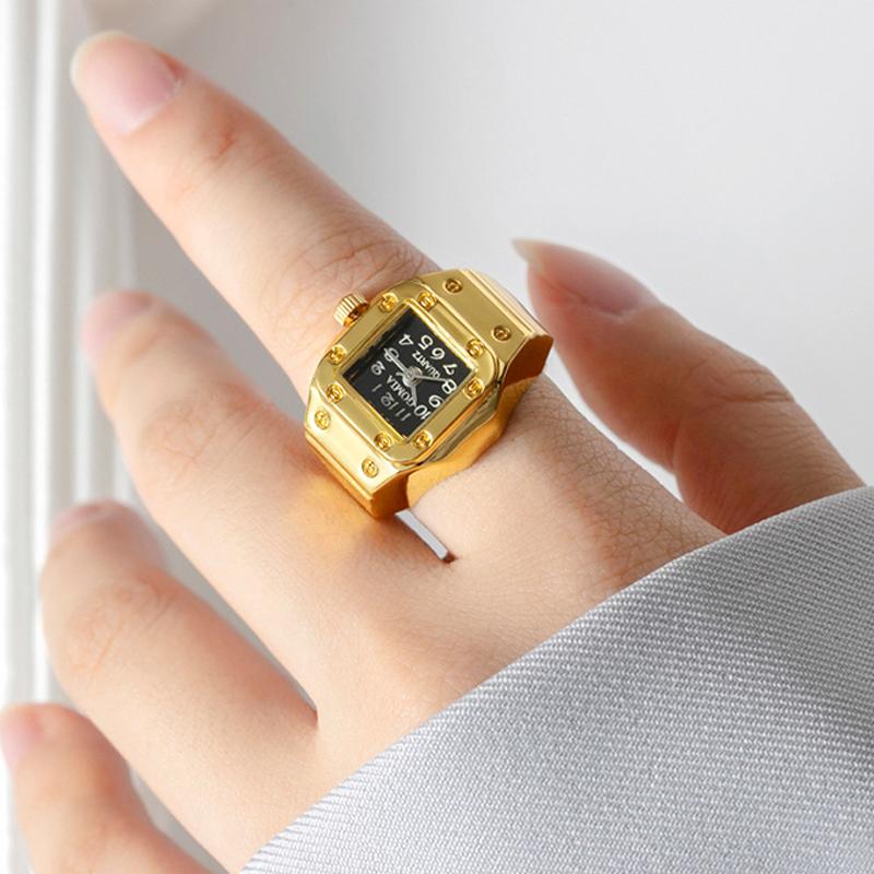 Creative Punk Square Dial Quartz Watches Rings For Women Men Couples Mini Elastic Strap Alloy Watch Finger Ring Jewelry