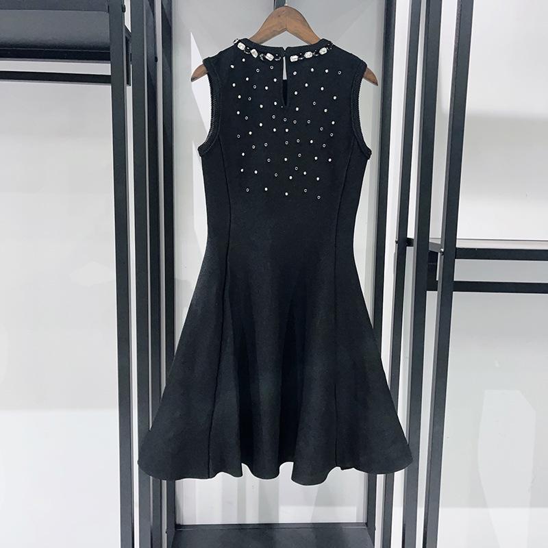 French Niche 2025 A/W Rhinestone Little Black Dress: Sleeveless, Round Neck, High Waist, A-line Short Skirt.