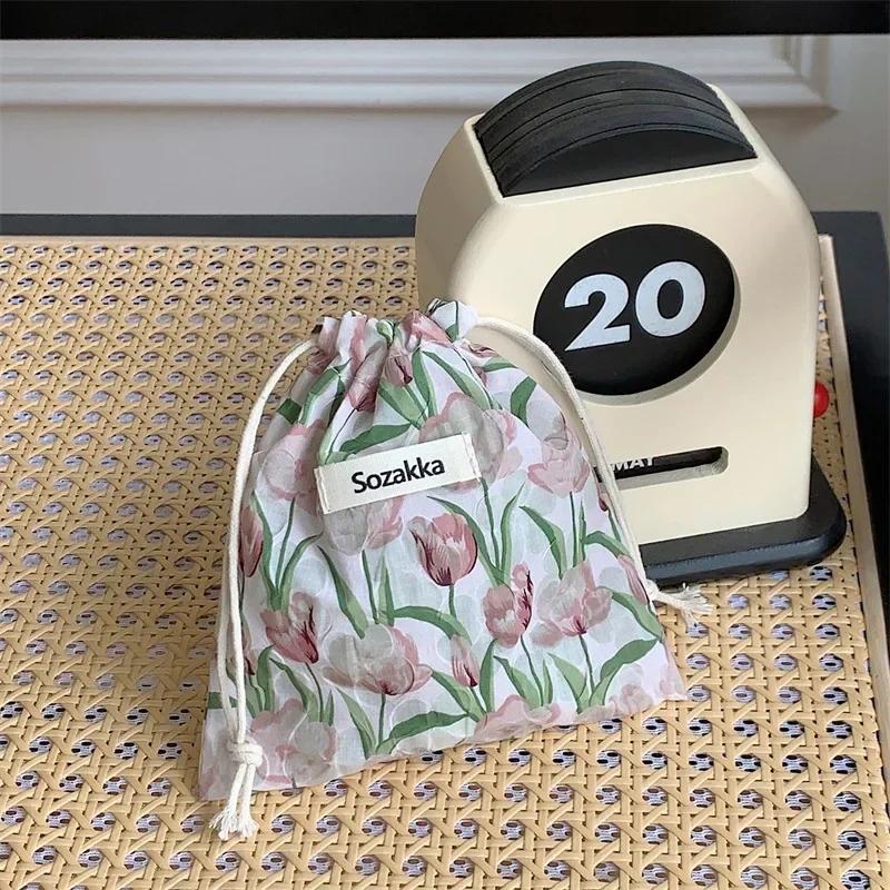 Floral Print Drawstring Coin Purse Lipstick Makeup Bag Travel Organizer Keys Earphone Storage Bag Makeup Pouch Cute Purse Wallet