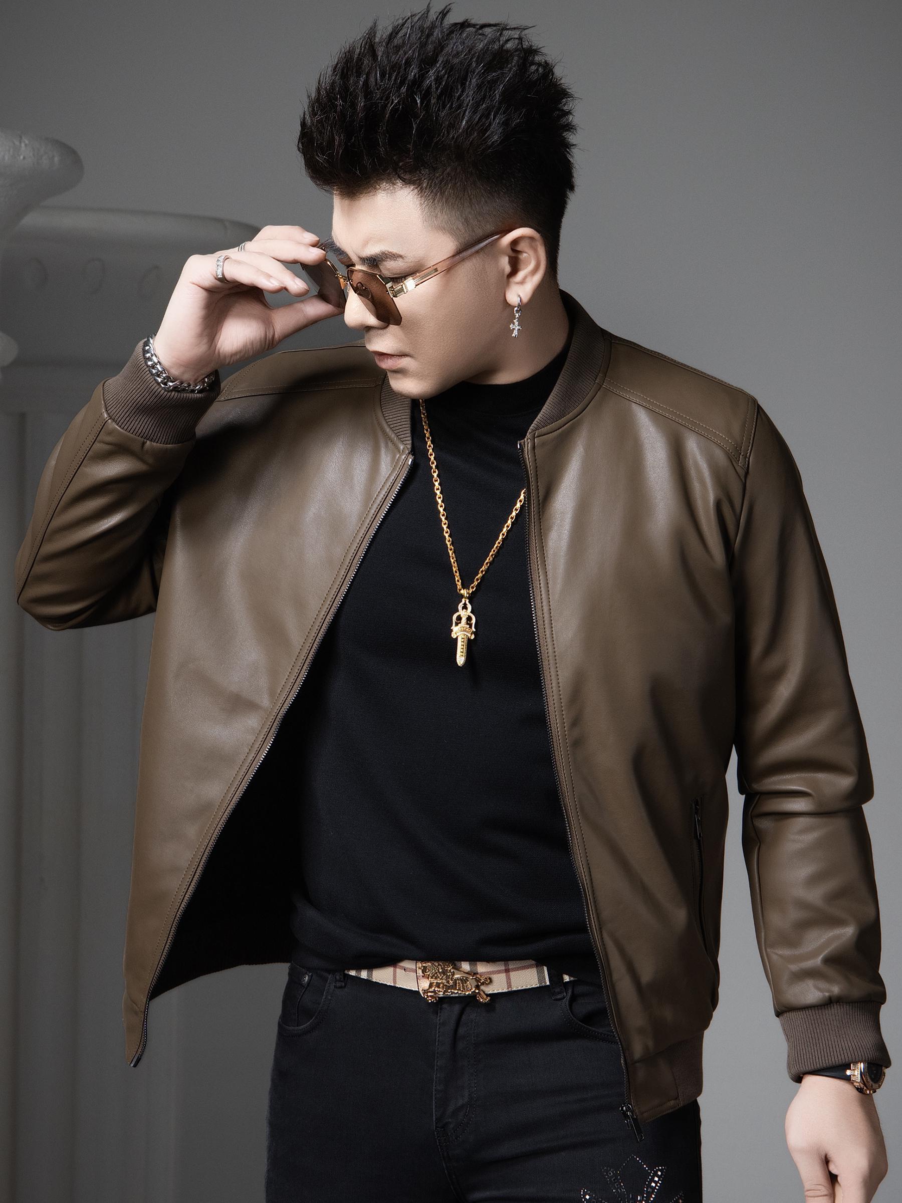 

European Station 2025 Autumn New High-End Baseball Collar Leather Jacket Men s Motorcycle Jacket Trendy Casual Leather Coat 4XL хаки