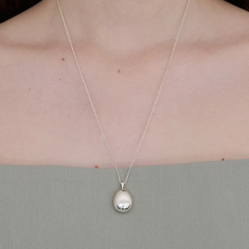 

STILL INSTANT Rose with Dew - Necklace 06 (S) N06_S