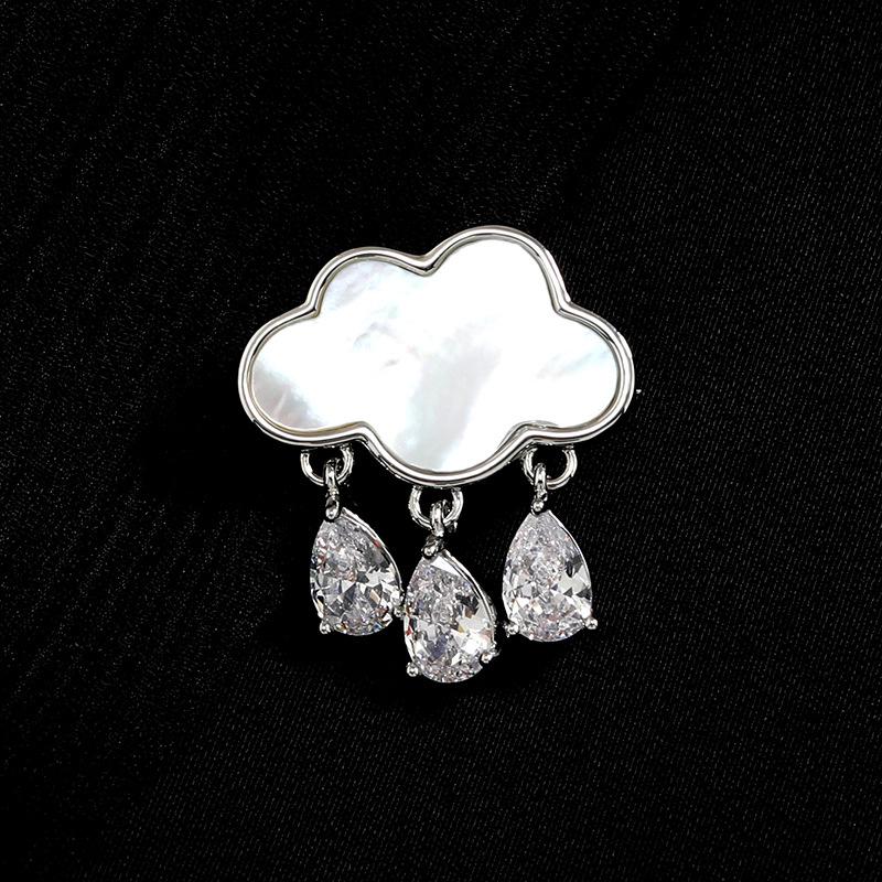 

Natural shell cloud small brooch women s exquisite simple design sense neckline pin anti-light temperament suit accessories