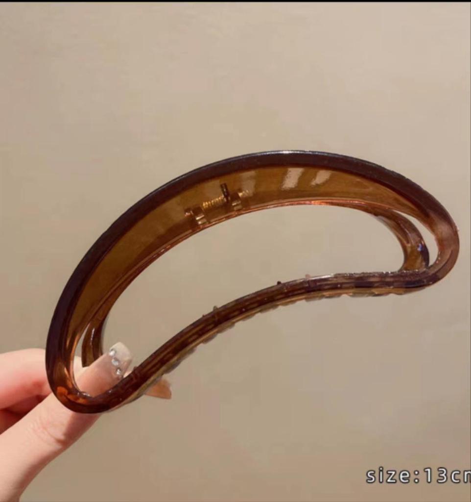 Exquisite Acrylic Claw Clip for Thick Hair - Large High-End Shark Hairpin