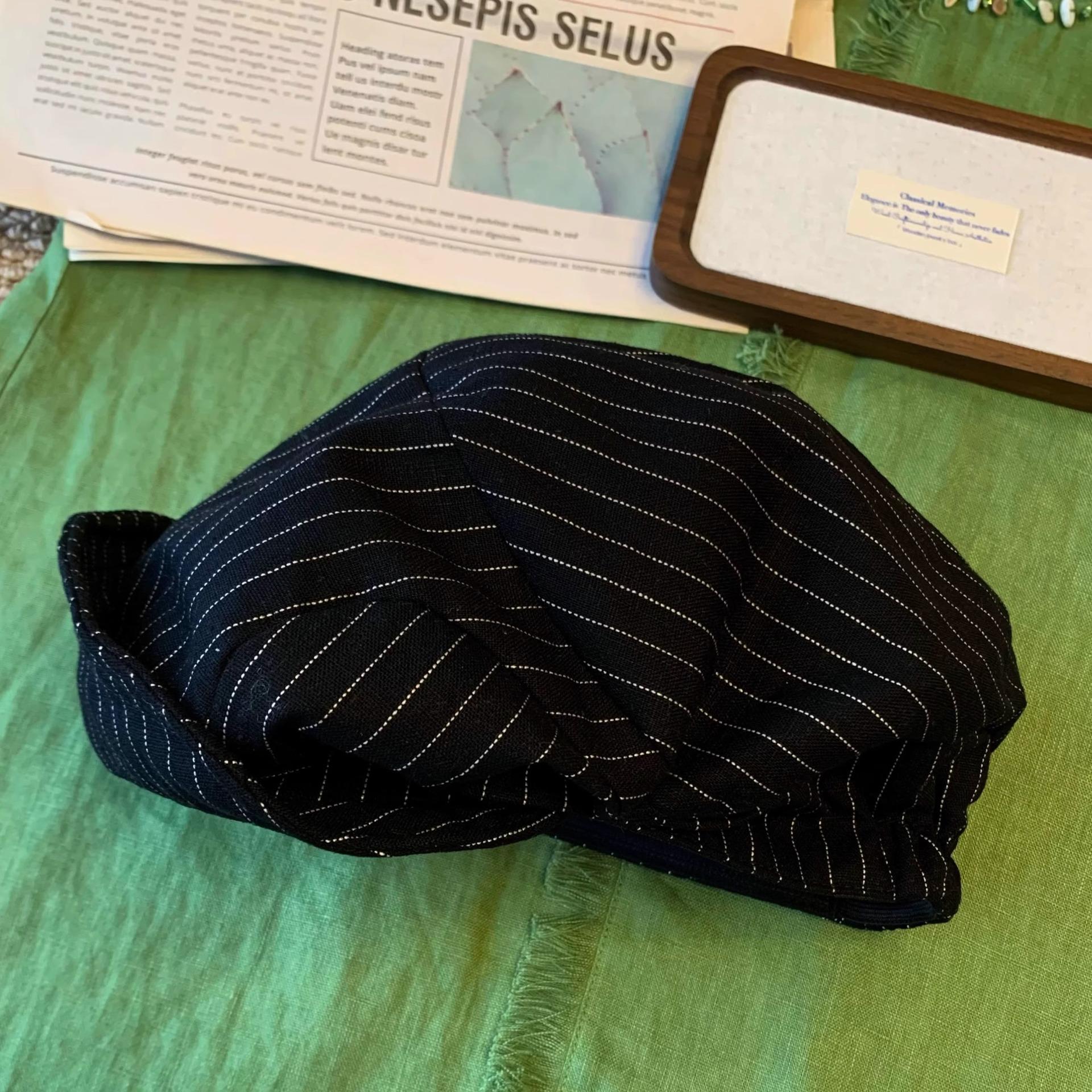 

Slack, pleated design linen breathable cloud beret women spring and summer concave shape Japanese octagonal beret M（56-58cm） чорний