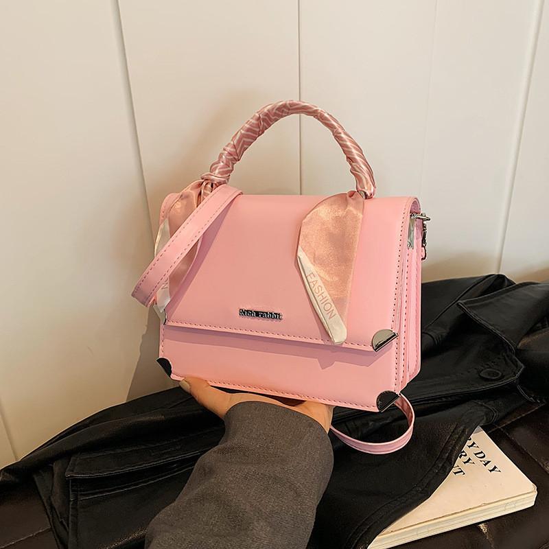 Modische PU-Schultertasche im Vintage-Stil für Damen mit schickem Schal in Schwarz, Rosa, Weiß, Grün, Blau und Khaki